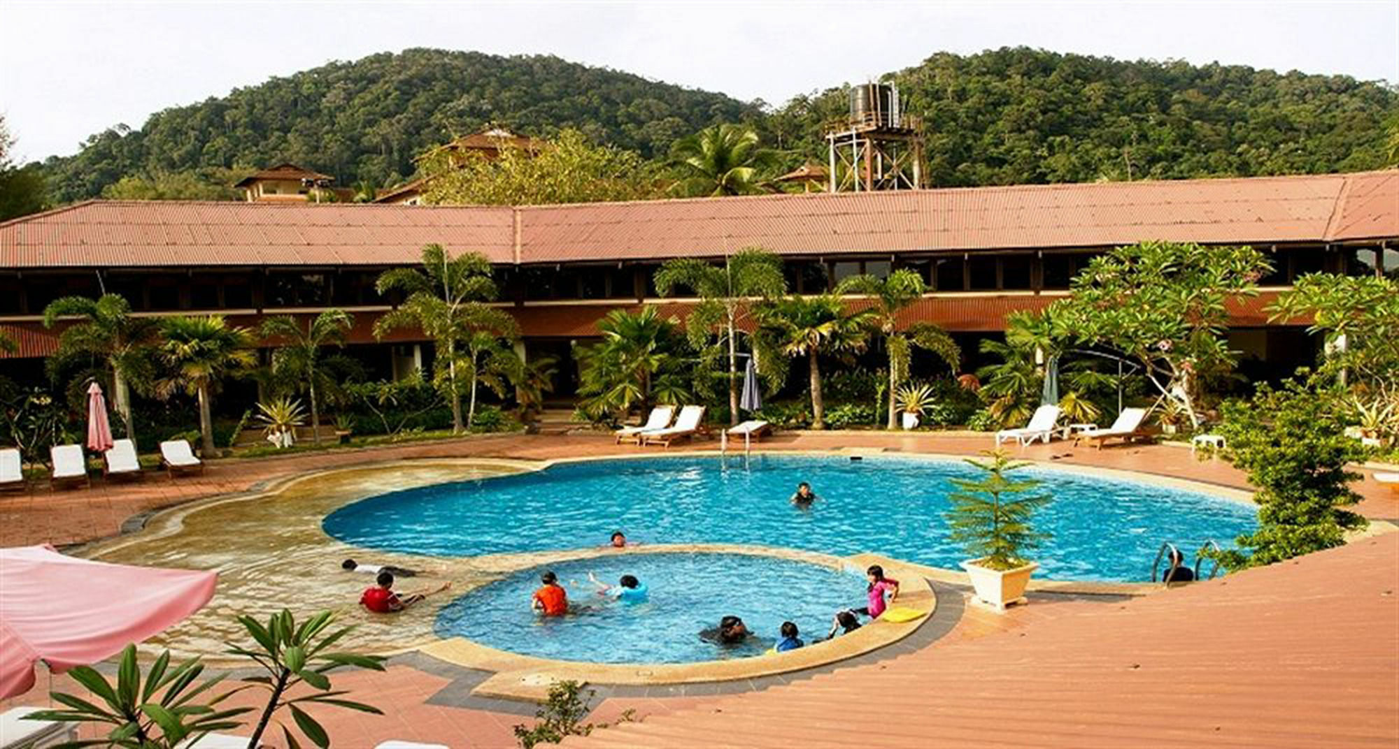Pangkor Sandy Beach Resort Кампонг-Пасир-Богак Экстерьер фото